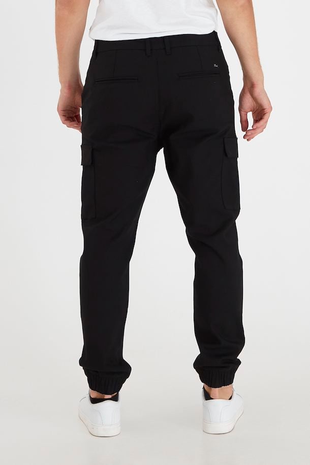 Blend He Casual pants Black – Shop Black Casual pants from size 28-38 here